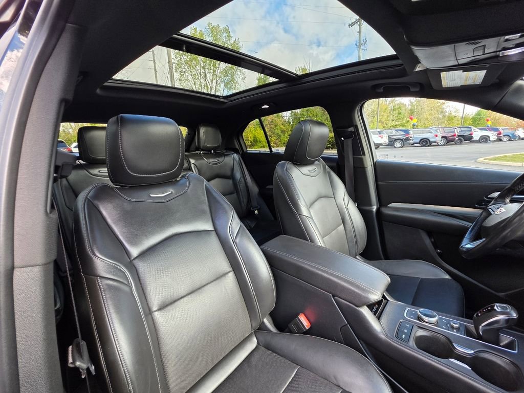 Used 2019 Cadillac XT4 Premium Luxury image 48