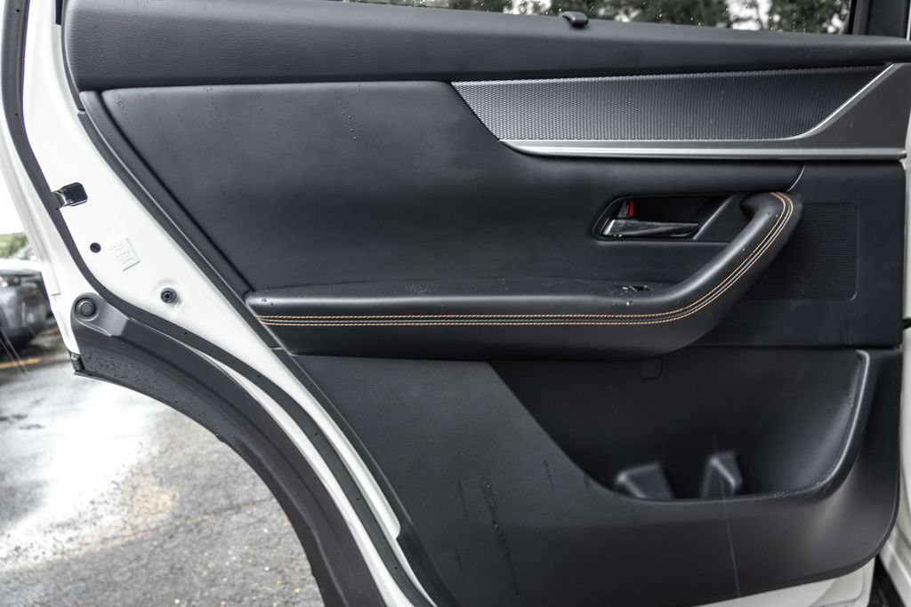 Used 2024 MAZDA CX-90 Plug-In Hybrid w/ Premium Plus AWD/4WD image 30