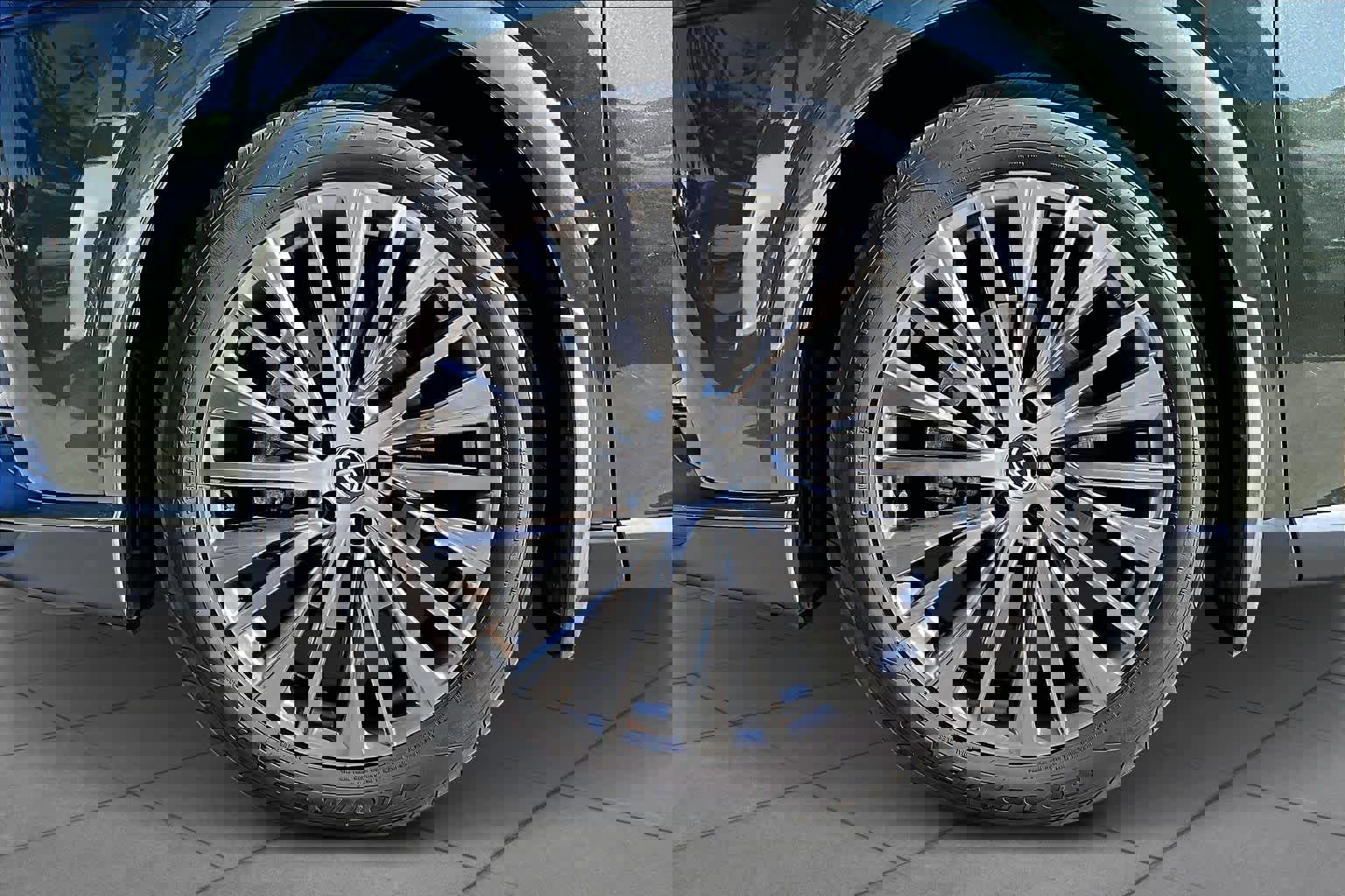 Used 2023 Lexus RX 350 Luxury w/ Cold Area Package image 11