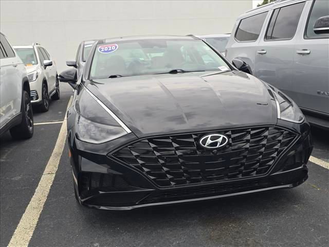 Used 2020 Hyundai Sonata Limited FWD image 12