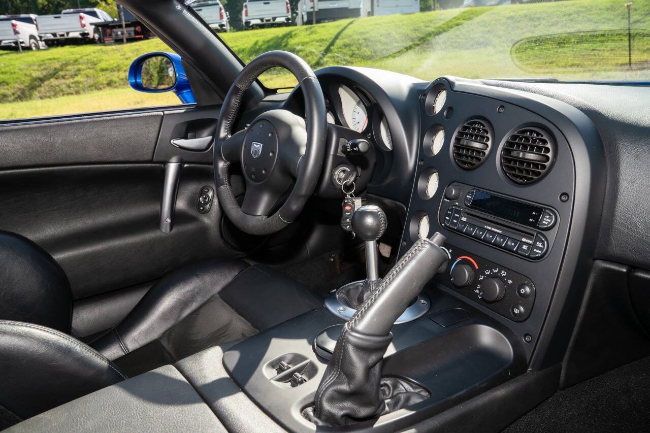 Used 2006 Dodge Viper SRT-10 RWD image 21