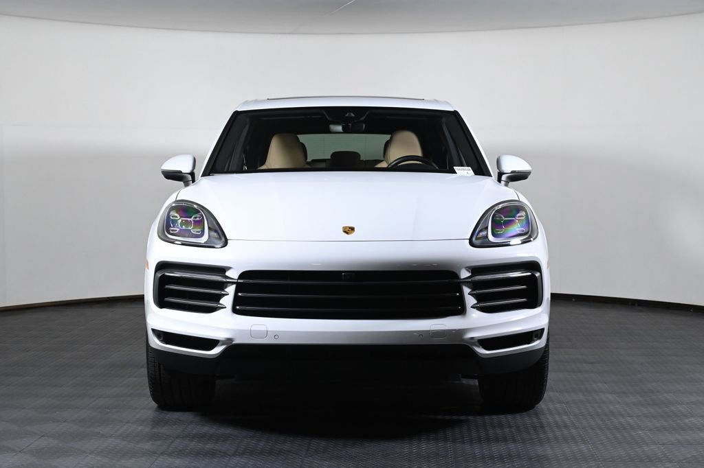 Certified 2023 Porsche Cayenne Platinum Edition AWD/4WD image 10