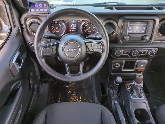 Used 2018 Jeep Wrangler Unlimited Sport AWD/4WD image 16