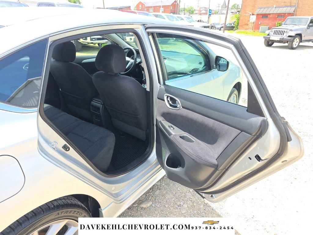 Used 2014 Nissan Sentra SR w/ Premium Package FWD image 34