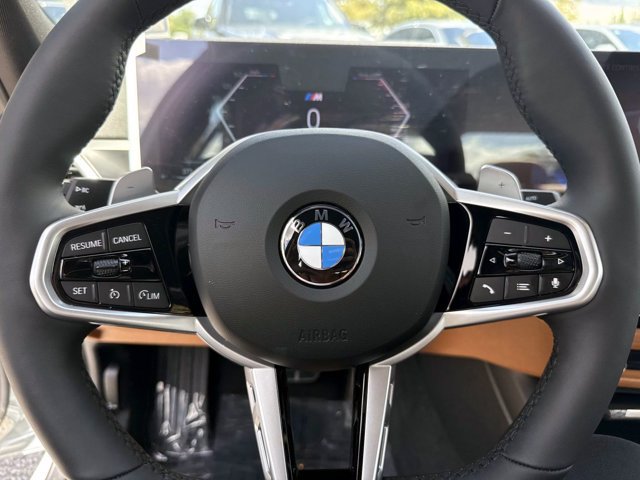 New 2026 BMW 330i Sedan w/ M Sport Package RWD image 31