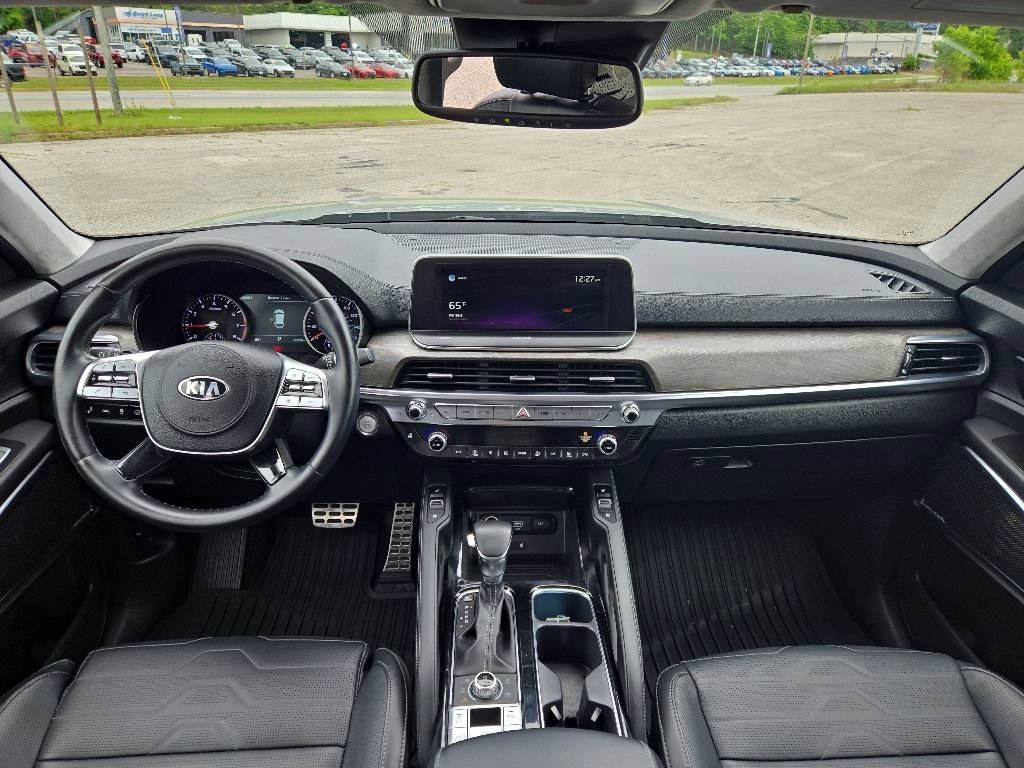 Used 2021 Kia Telluride SX w/ SX Prestige Package AWD/4WD image 3