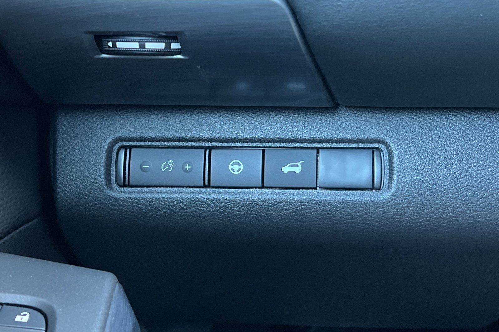 Certified 2025 Nissan Pathfinder Rock Creek image 43