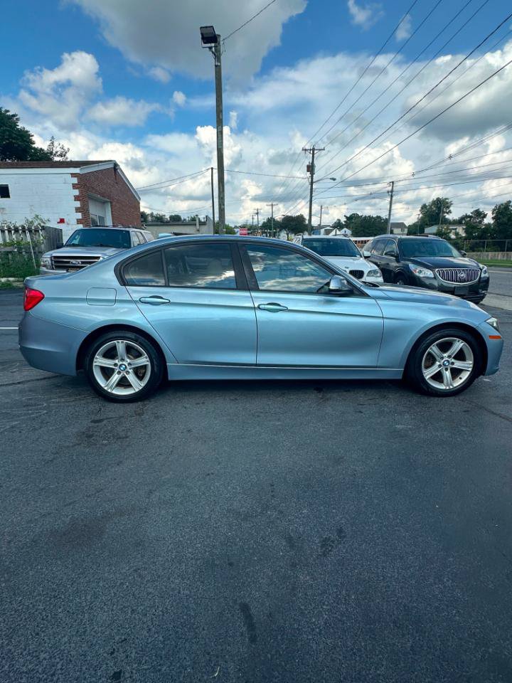 Used 2015 BMW 320i xDrive Sedan AWD/4WD image 7