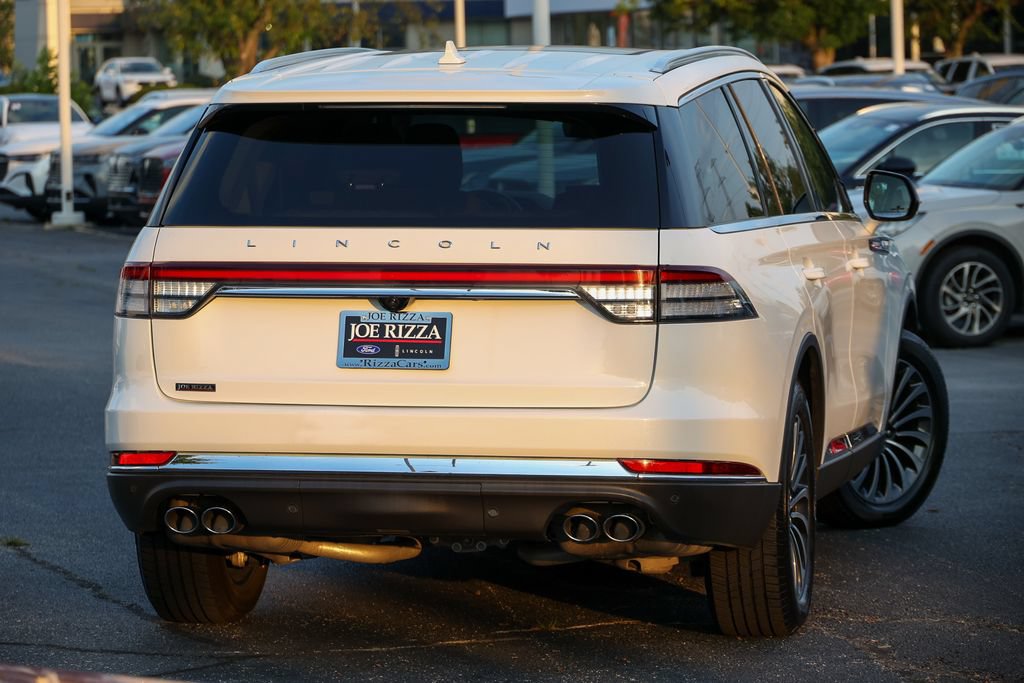 Used 2022 Lincoln Aviator AWD w/ Premium Package image 27