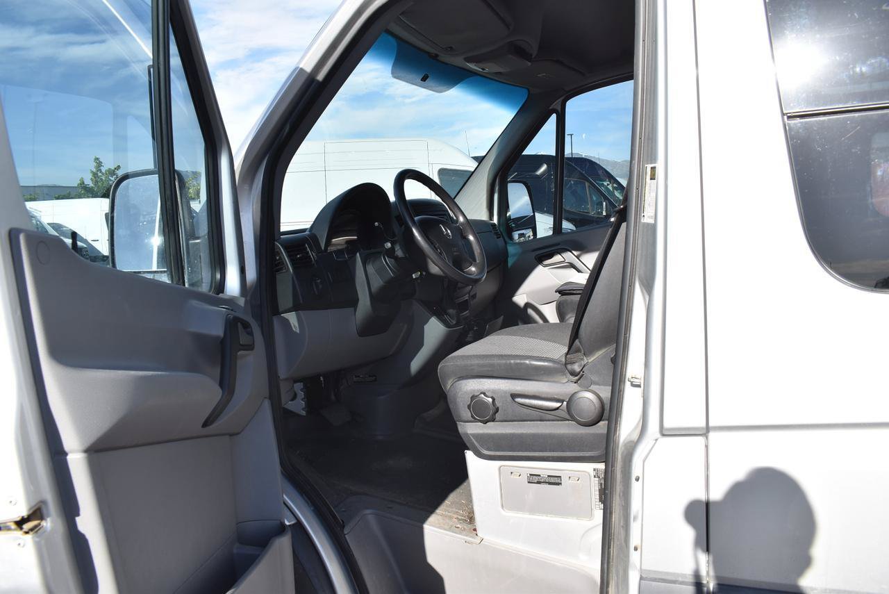Used 2013 Mercedes-Benz Sprinter 2500 image 14