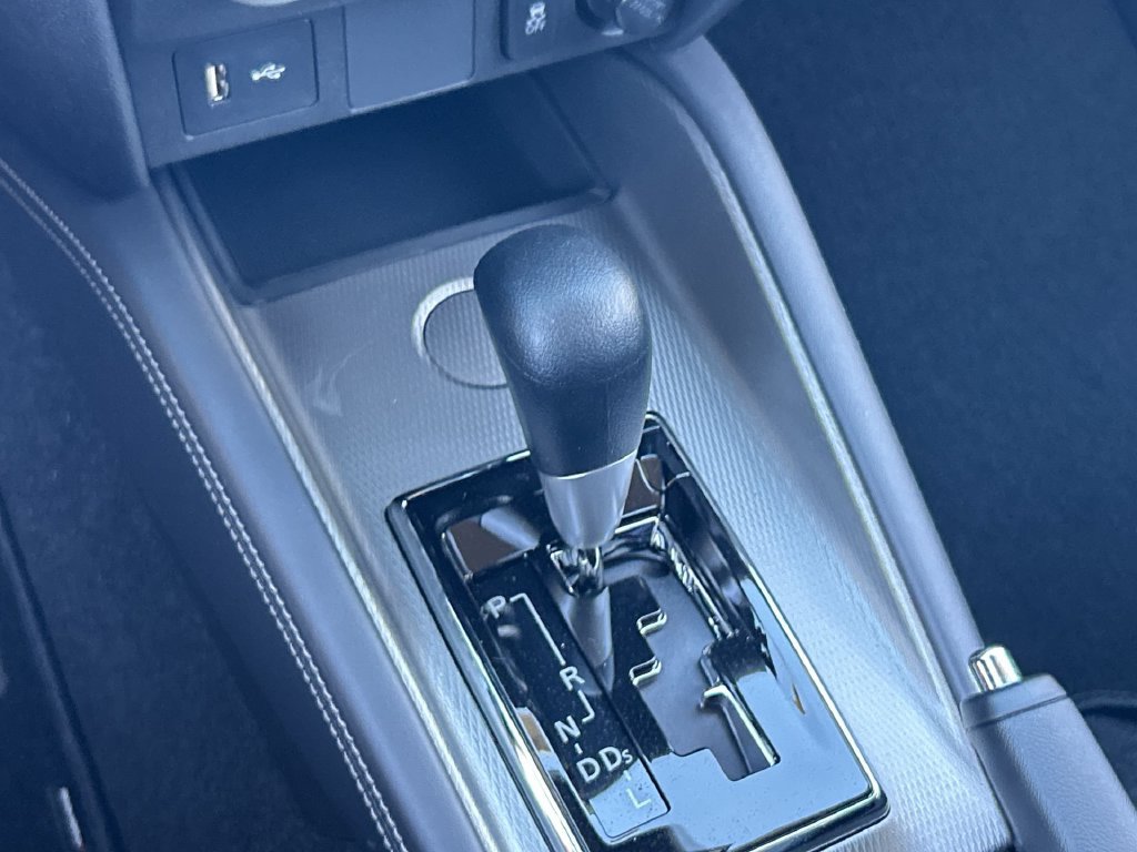 New 2027 Mitsubishi Outlander Sport FWD image 11