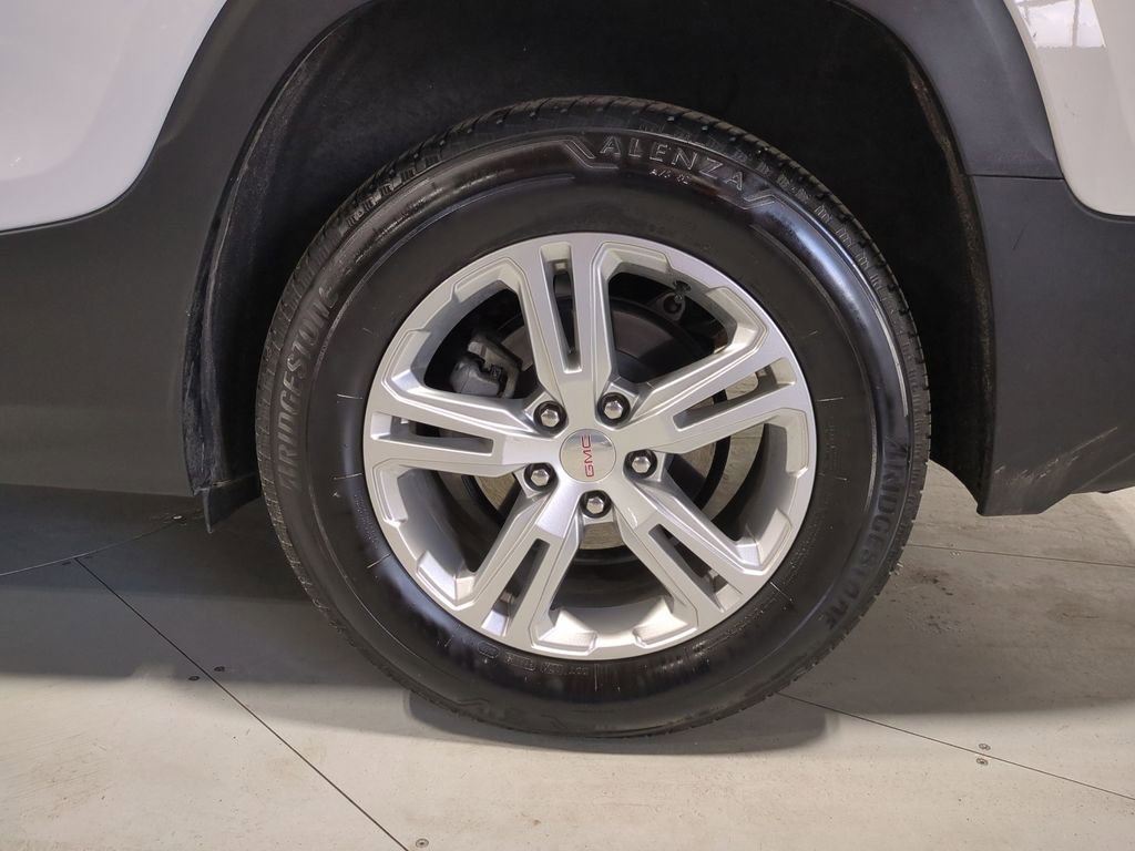 Used 2022 GMC Terrain SLE w/ Driver Convenience Package image 17