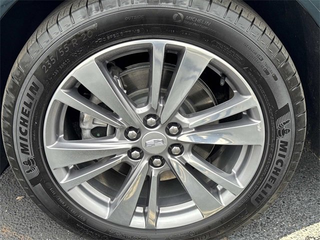 Certified 2025 Cadillac XT5 Premium Luxury image 9