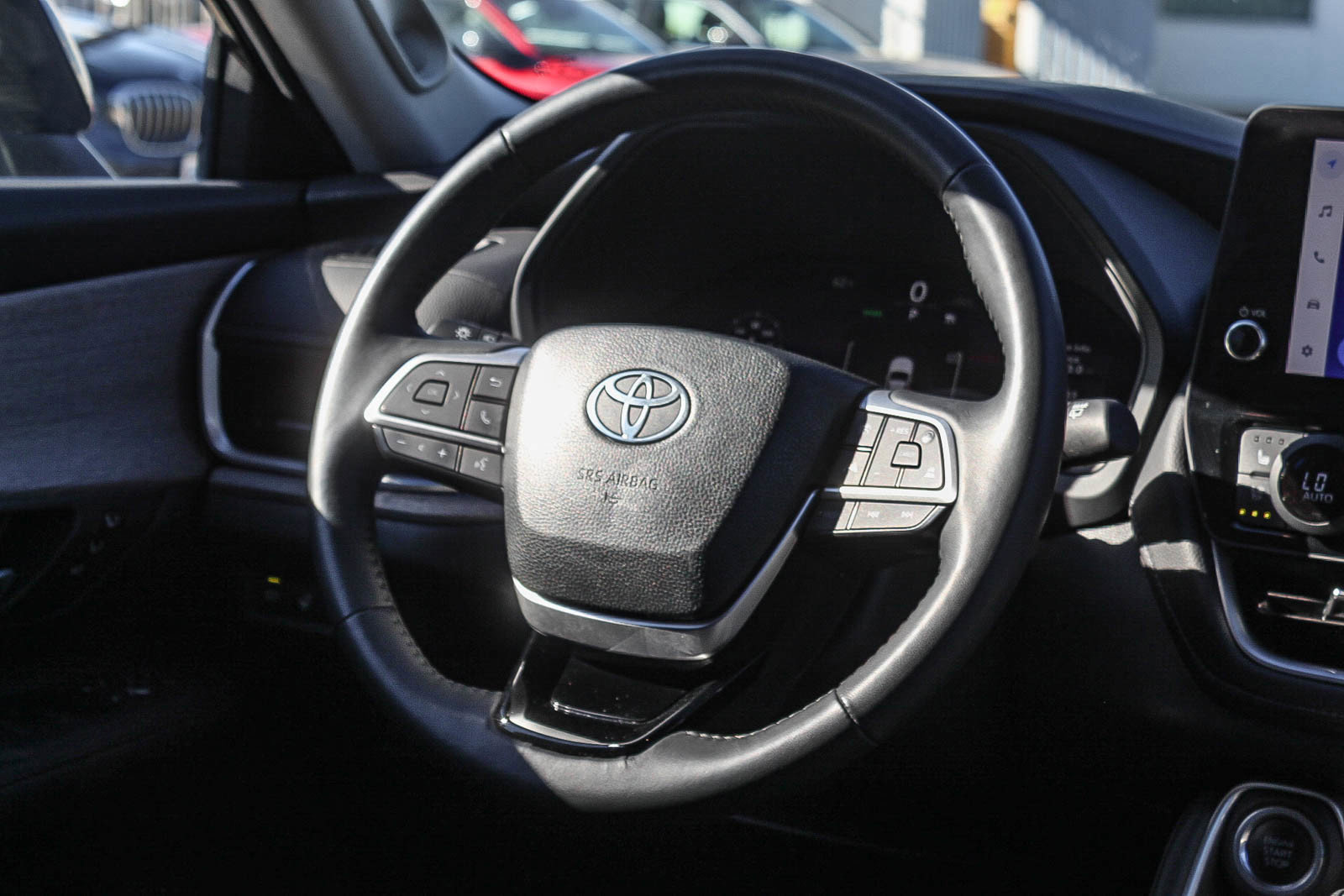 Used 2024 Toyota Grand Highlander Limited image 15