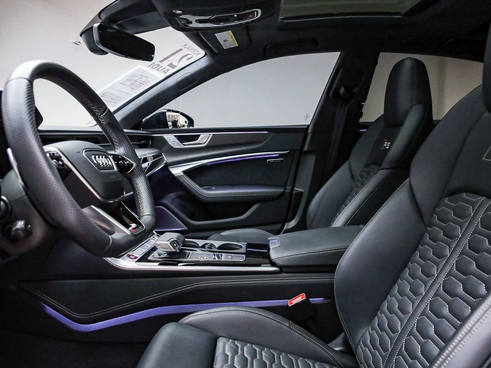 Used 2024 Audi RS 7 Performance w/ Bronze Edition image 29