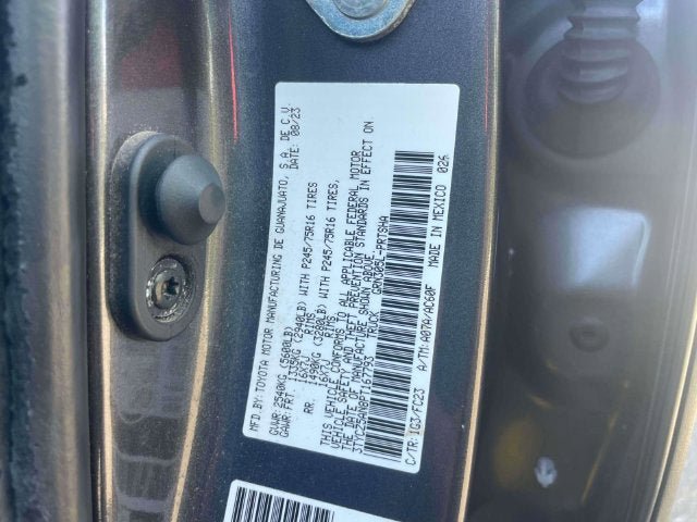 Used 2023 Toyota Tacoma SR5 AWD/4WD image 37