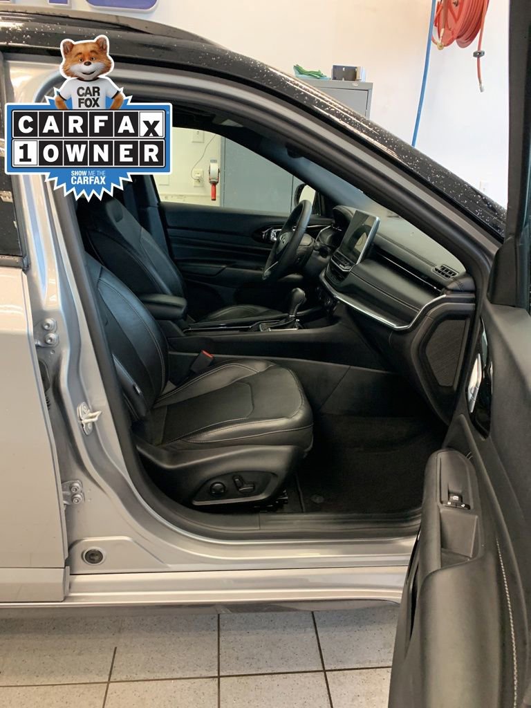 Used 2023 Jeep Compass High Altitude w/ Driver Assist Group I AWD/4WD image 19