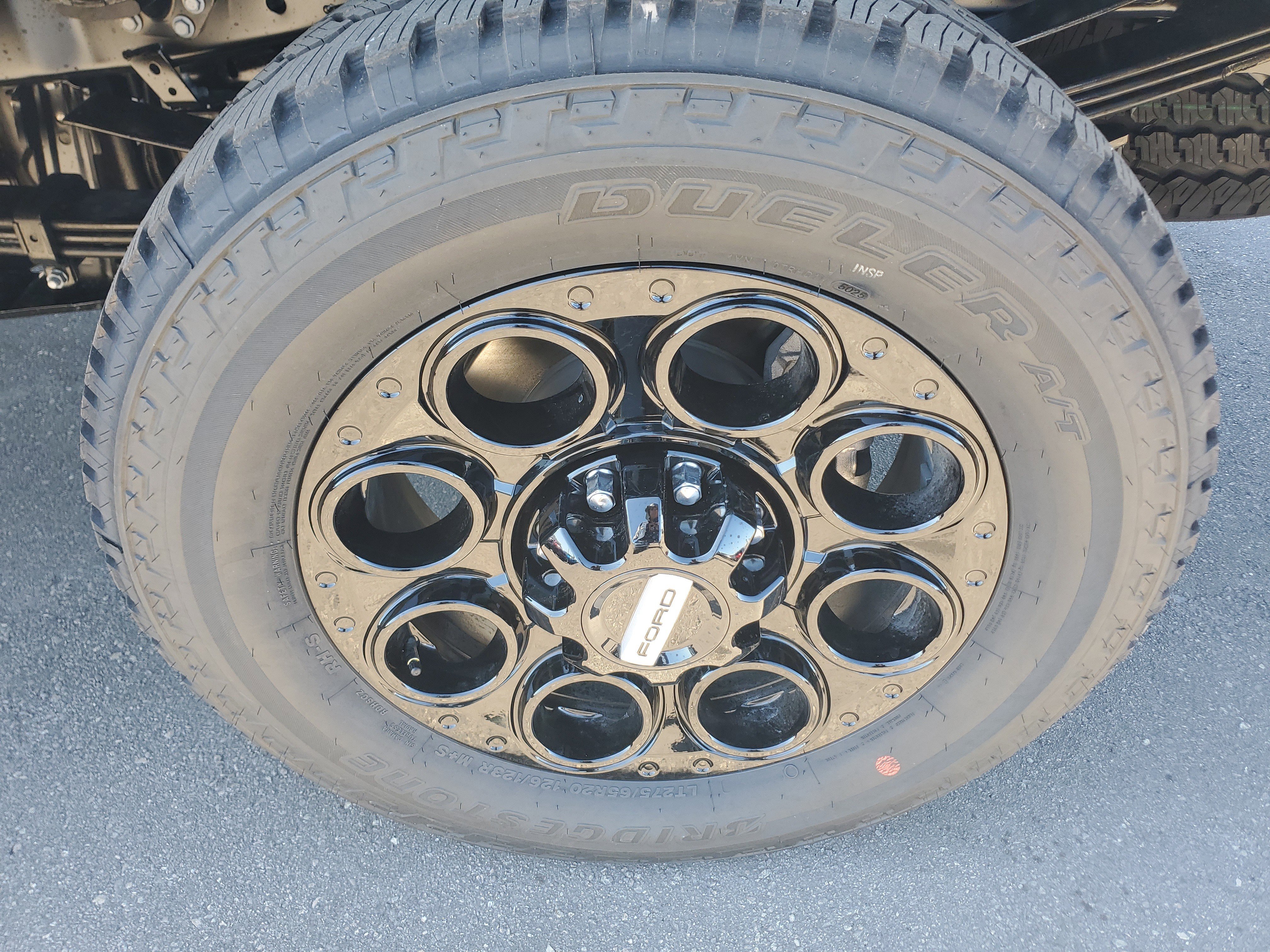 New 2026 Ford F350 Lariat w/ Black Appearance Package AWD/4WD image 7