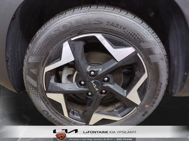 Certified 2025 Kia Seltos S FWD image 31