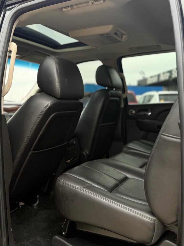 Used 2009 Chevrolet Avalanche LT image 5