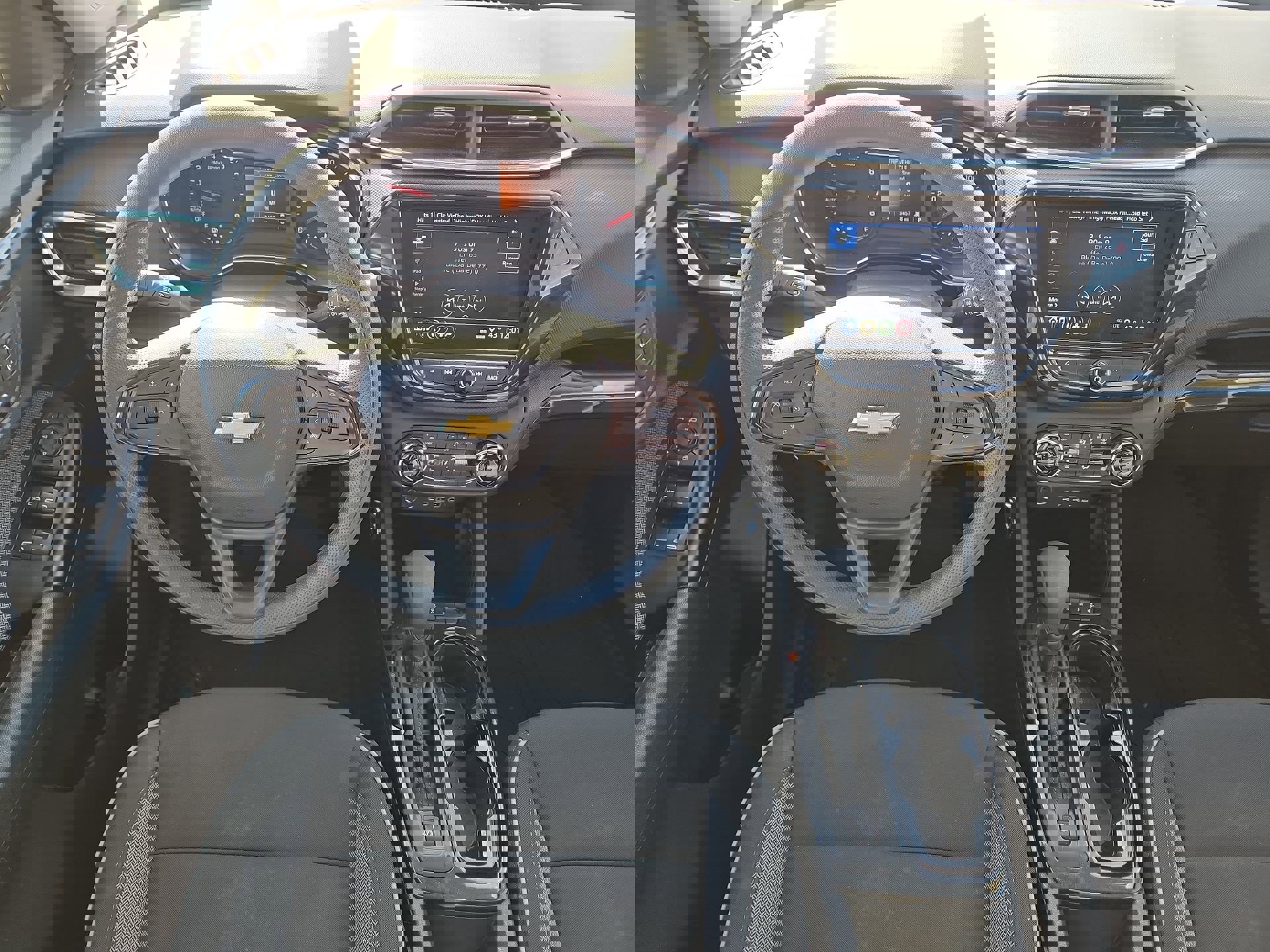 Used 2023 Chevrolet TrailBlazer LT w/ Convenience Package image 14