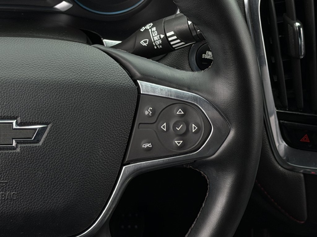 Used 2023 Chevrolet Traverse RS w/ LPO, Floor Liner Package FWD image 15