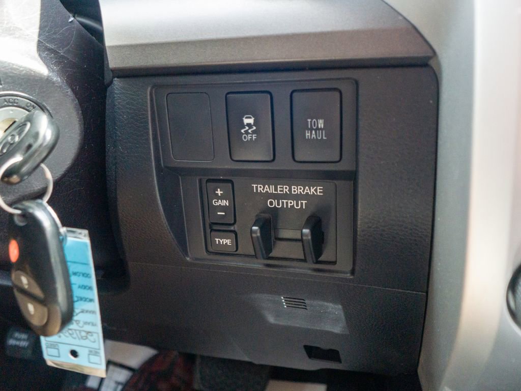 Used 2016 Toyota Tundra SR5 w/ TRD Off Road Package image 23