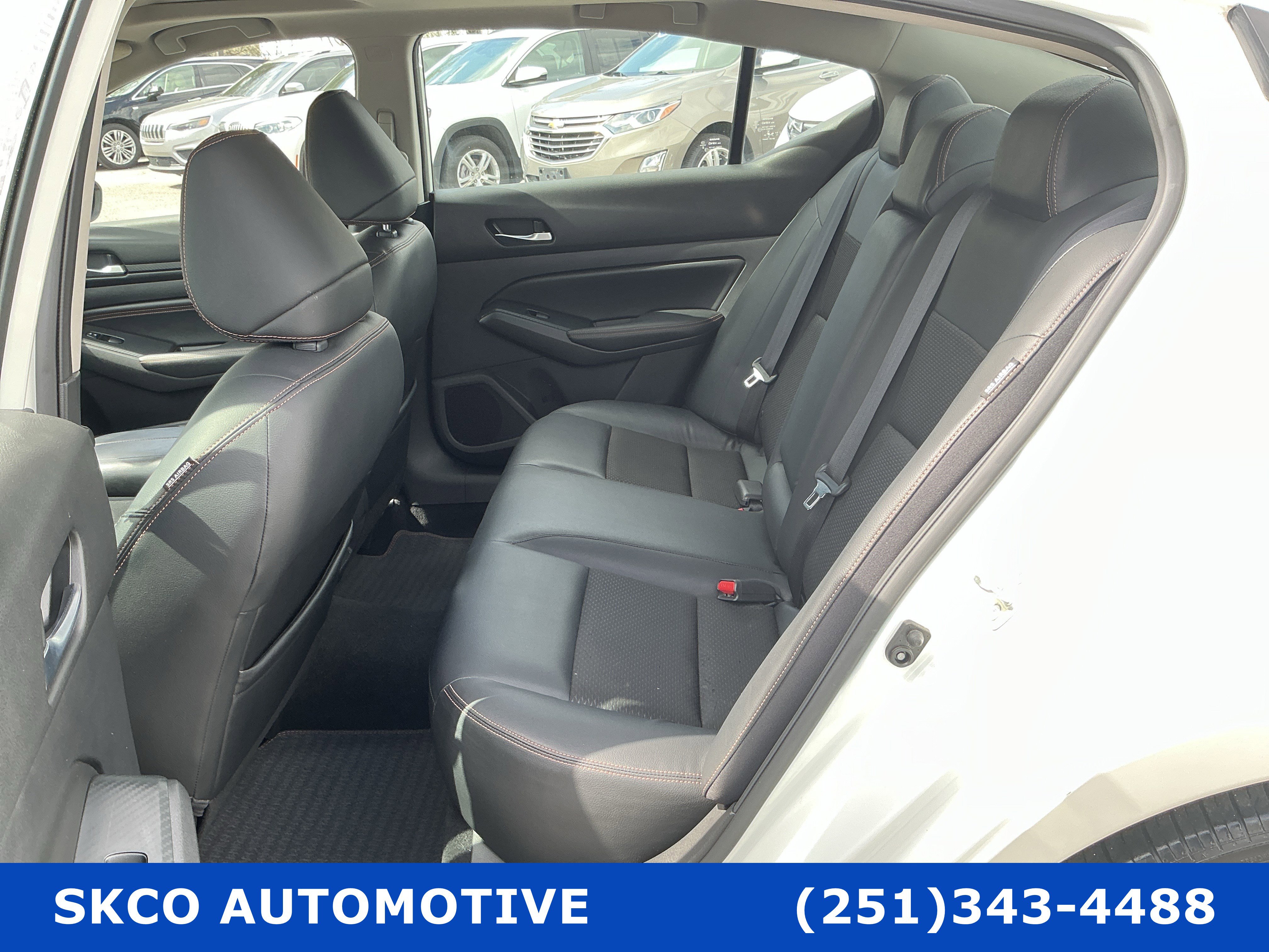 Used 2019 Nissan Altima 2.5 SR w/ SR Premium Package image 14