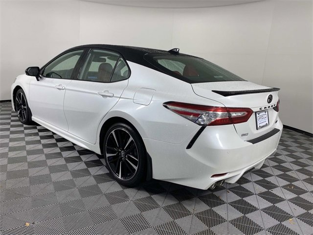 Used 2020 Toyota Camry XSE image 6