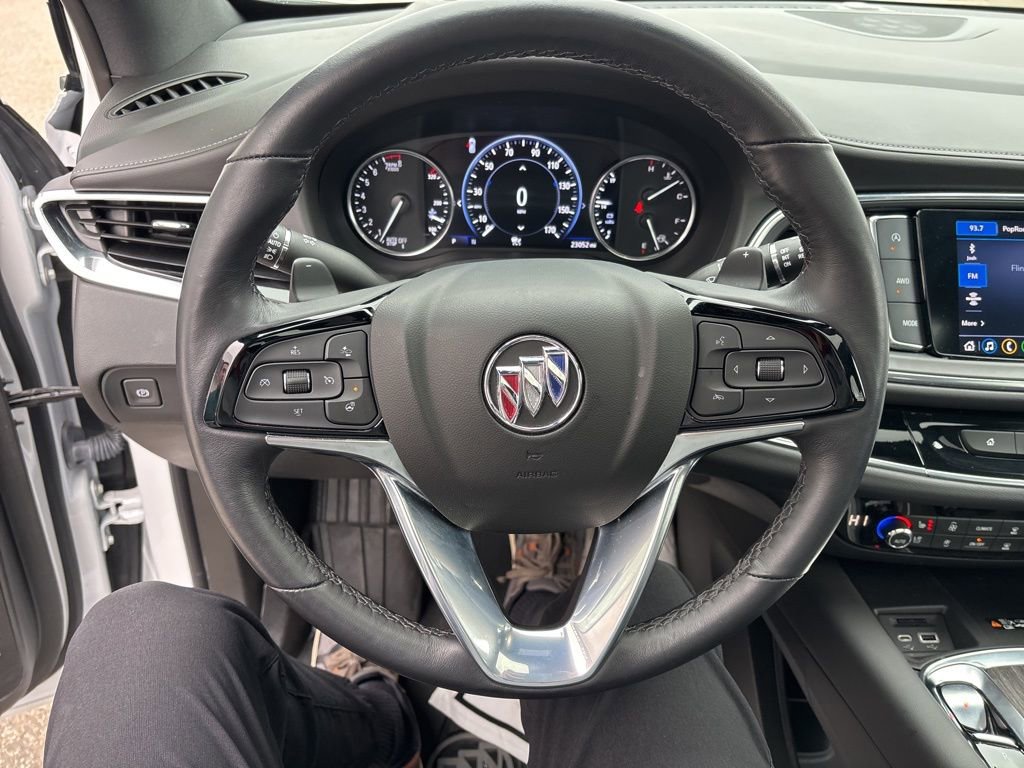 Certified 2024 Buick Enclave Avenir w/ Avenir Technology Package image 27