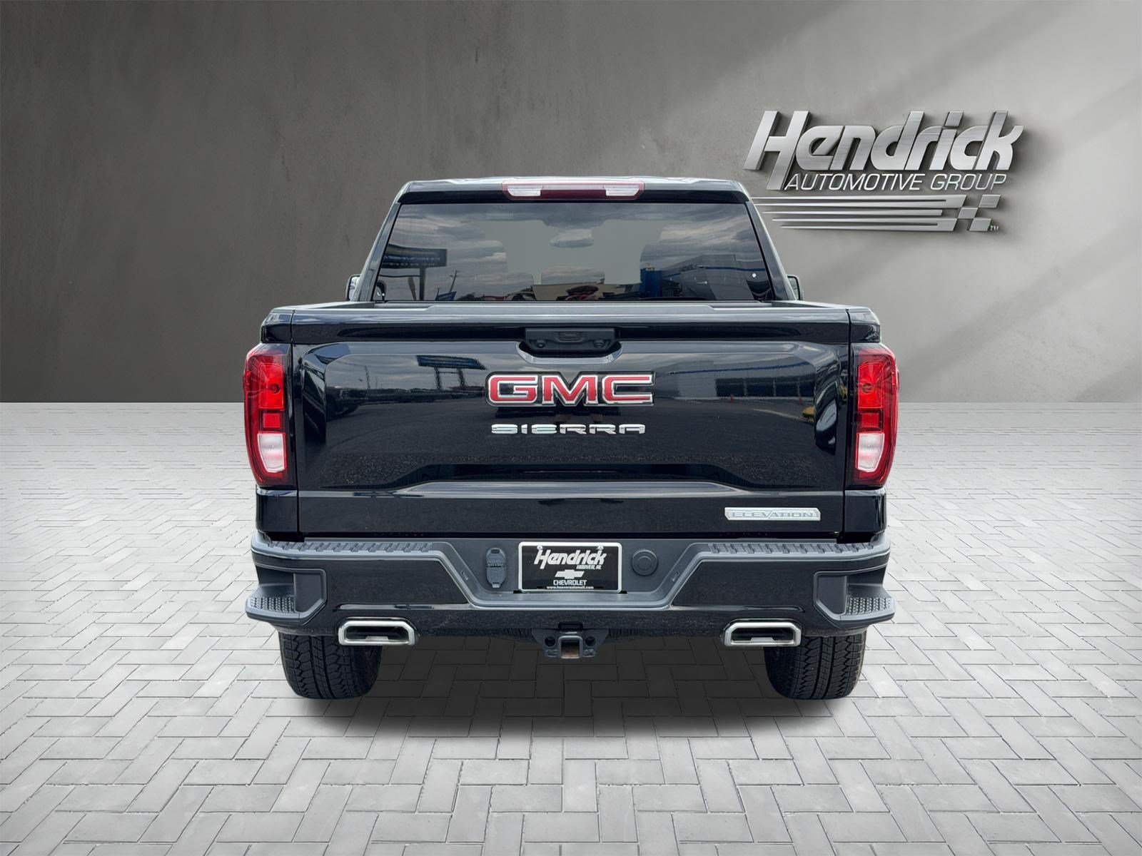 Used 2024 GMC Sierra 1500 Elevation w/ X31 Off-Road Package AWD/4WD image 9