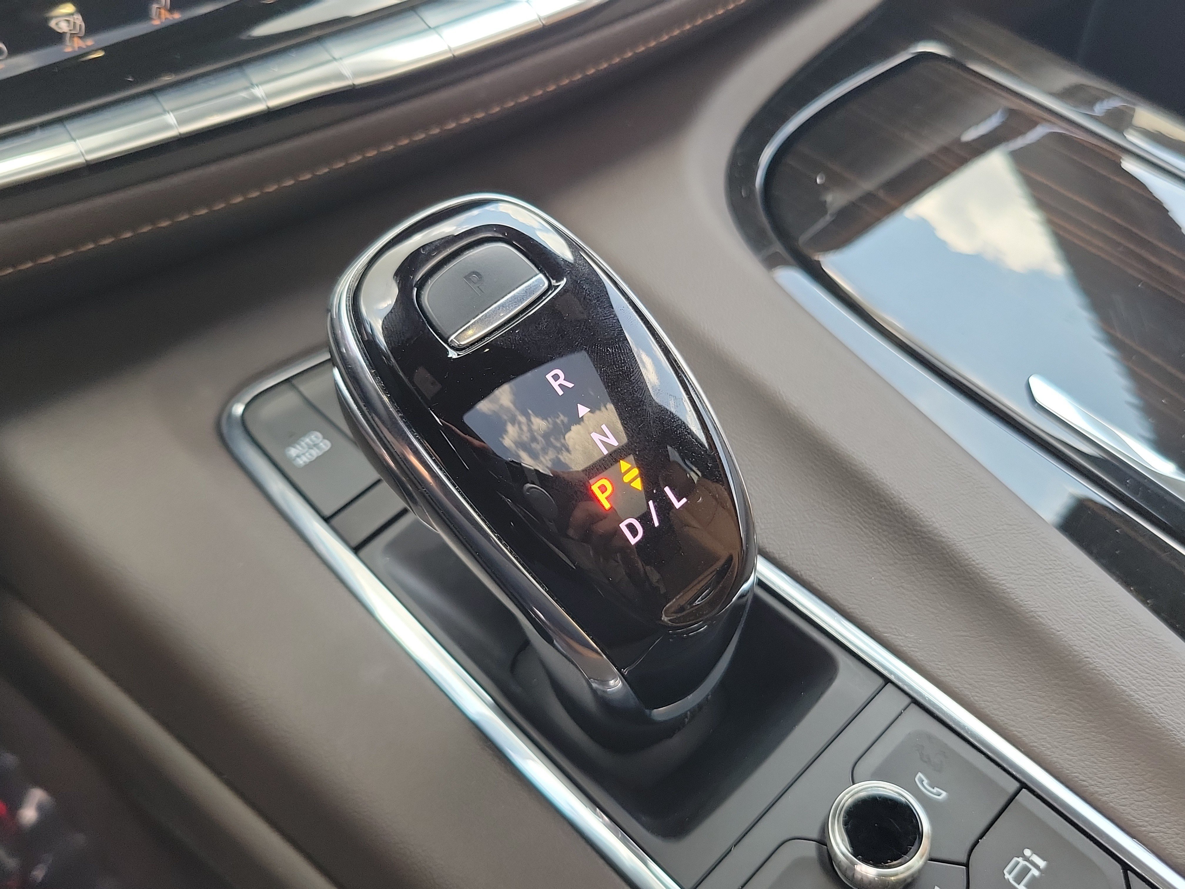 Used 2023 Cadillac Escalade Premium Luxury w/ LPO, Radiant Package AWD/4WD image 27