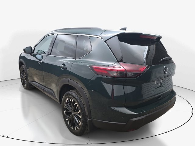 New 2027 Nissan Rogue Dark Armor FWD image 8