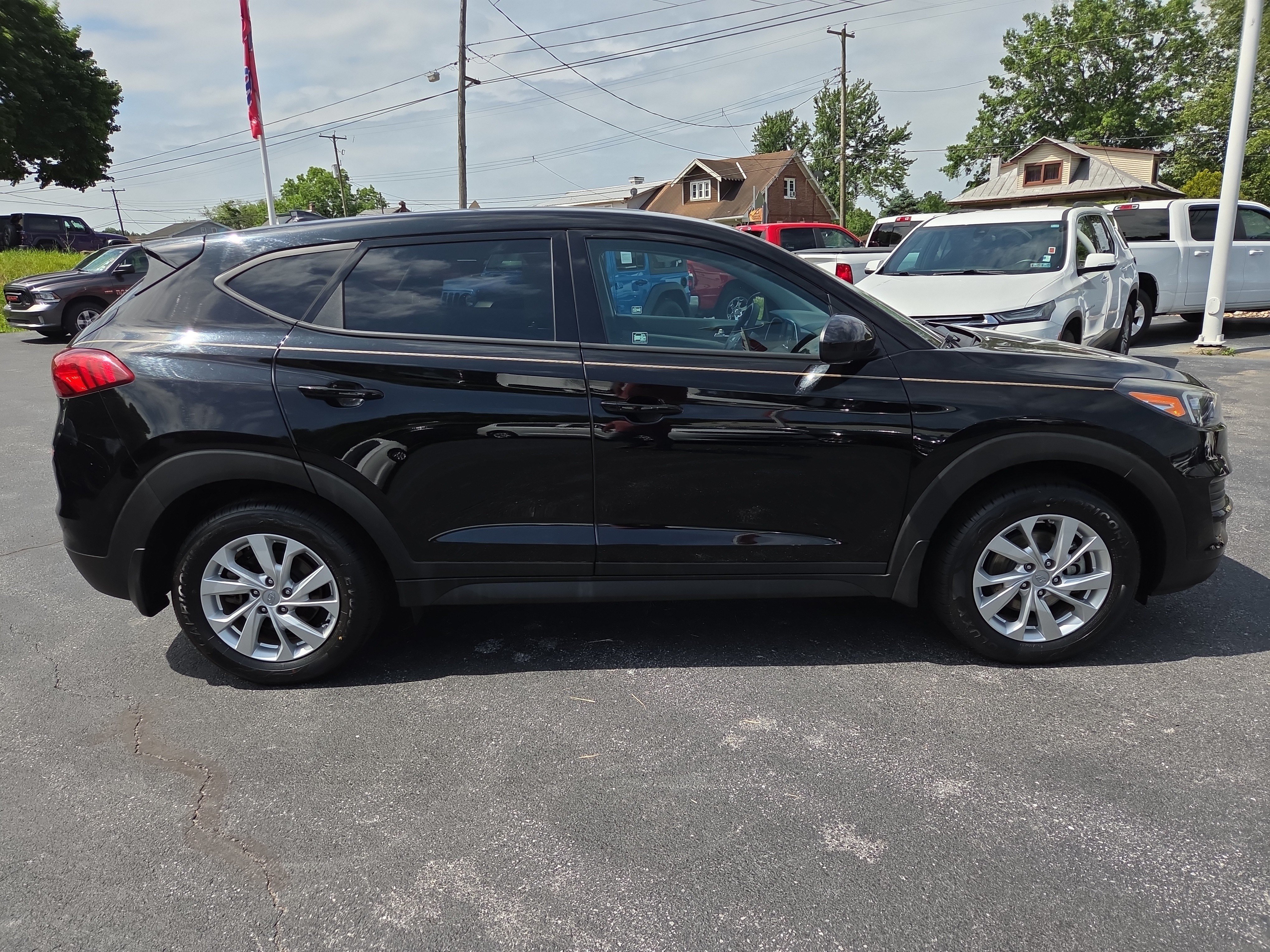 Used 2019 Hyundai Tucson SE AWD/4WD image 2