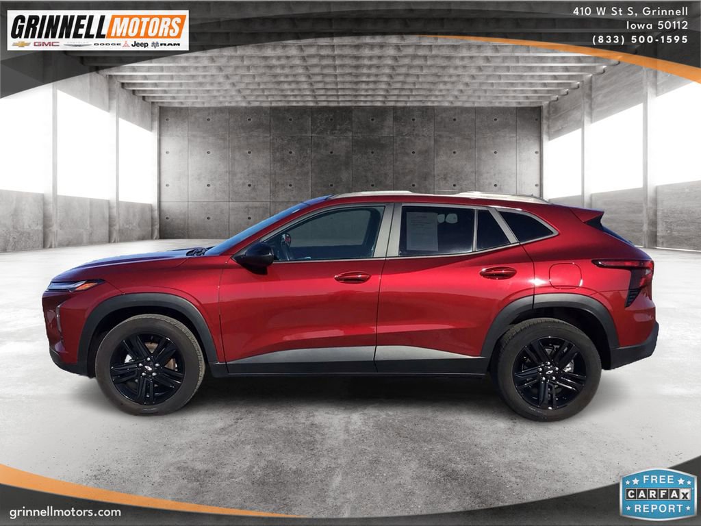 Used 2024 Chevrolet Trax ACTIV w/ Driver Confidence Package image 8