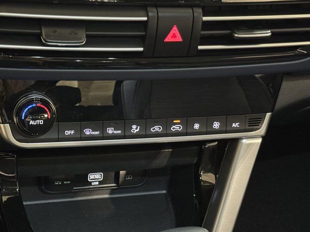 Used 2023 Kia Seltos S w/ Navigation Package image 10