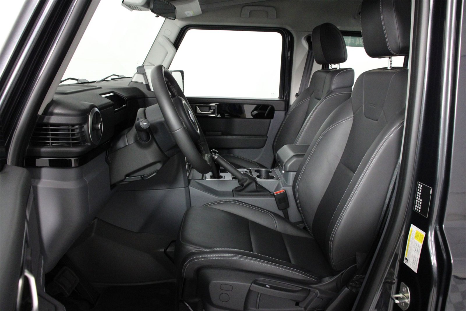 Used 2024 INEOS Grenadier Fieldmaster Edition image 26