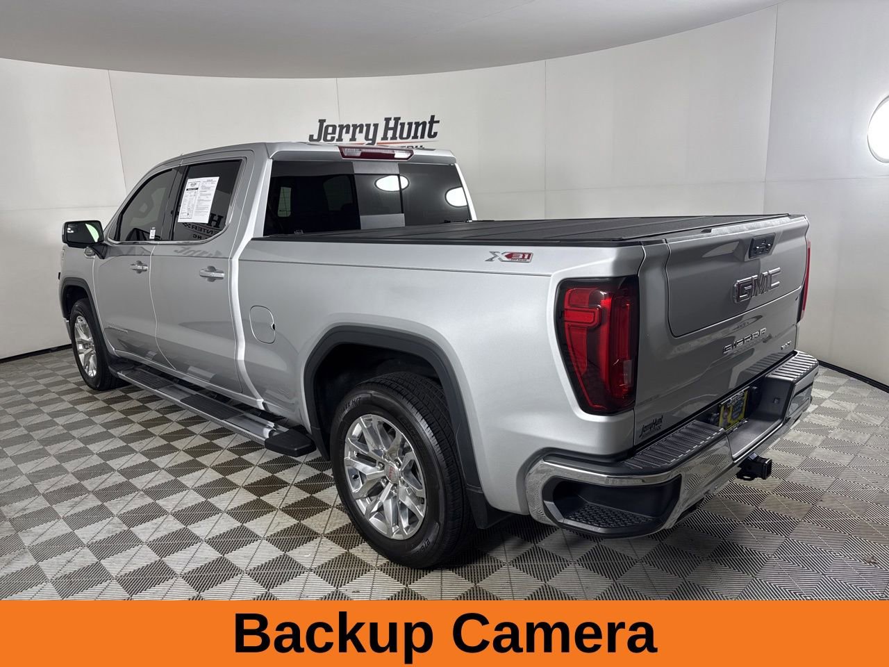 Used 2020 GMC Sierra 1500 SLT w/ SLT Premium Package image 8