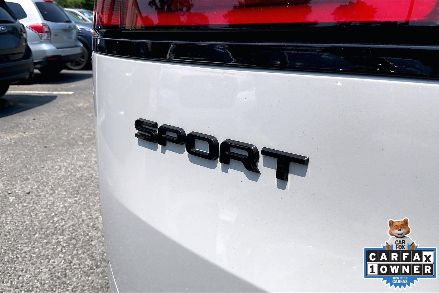 Used 2024 Land Rover Range Rover Sport SE AWD/4WD image 30