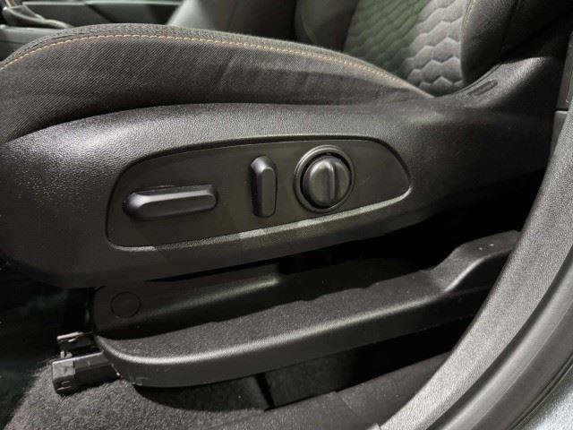 Used 2020 Chevrolet Equinox LT AWD/4WD image 27