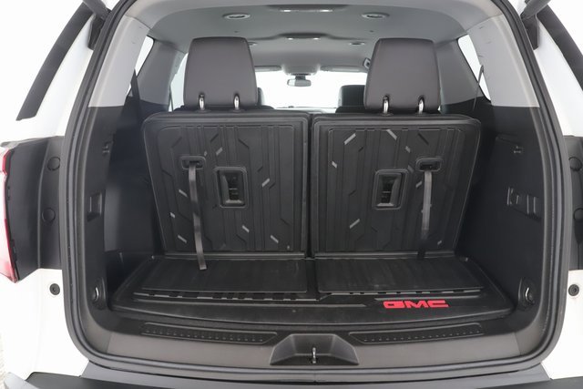 Used 2023 GMC Acadia AT4 image 30