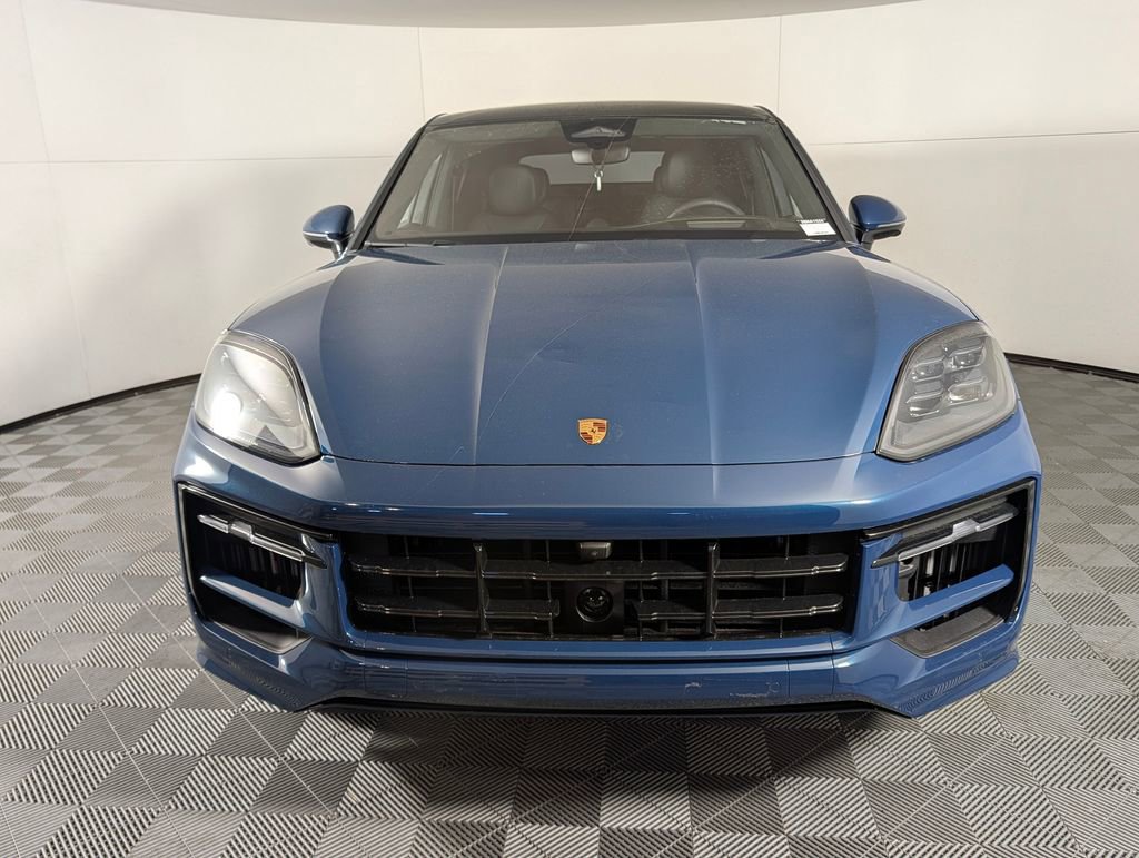 New 2026 Porsche Cayenne GTS image 10