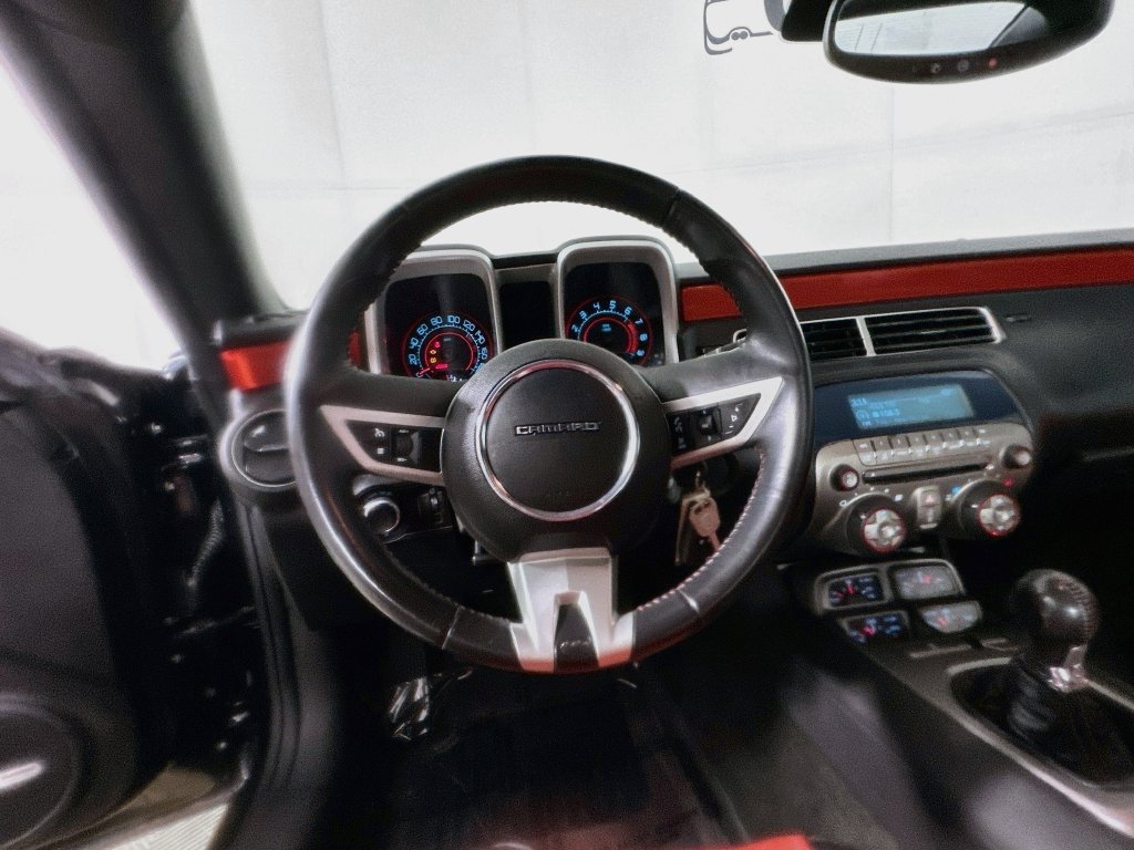 Used 2010 Chevrolet Camaro SS w/ RS Package RWD image 13
