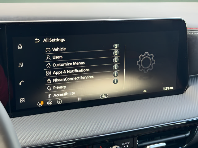 New 2026 Nissan Kicks SR FWD image 35