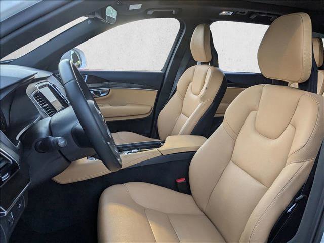Used 2018 Volvo XC90 T6 Momentum w/ Convenience Package image 17