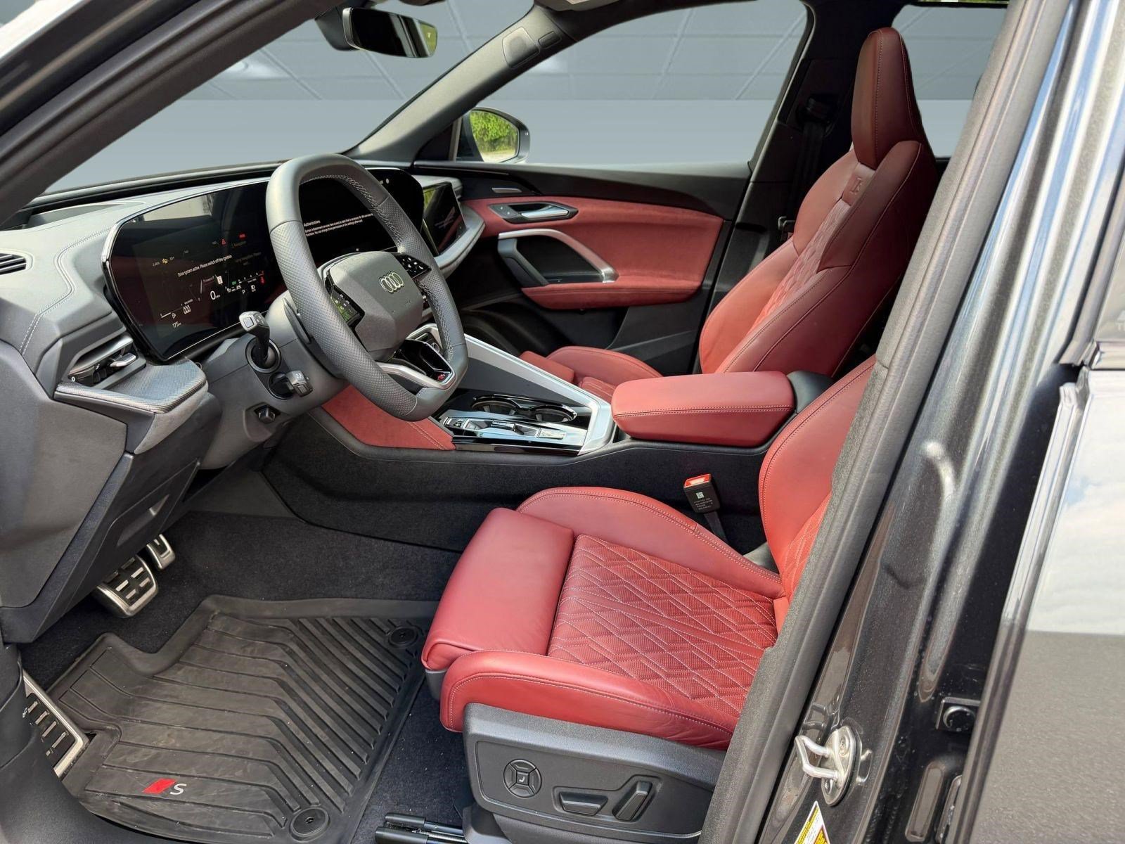 Used 2025 Audi SQ5 Prestige AWD/4WD image 5