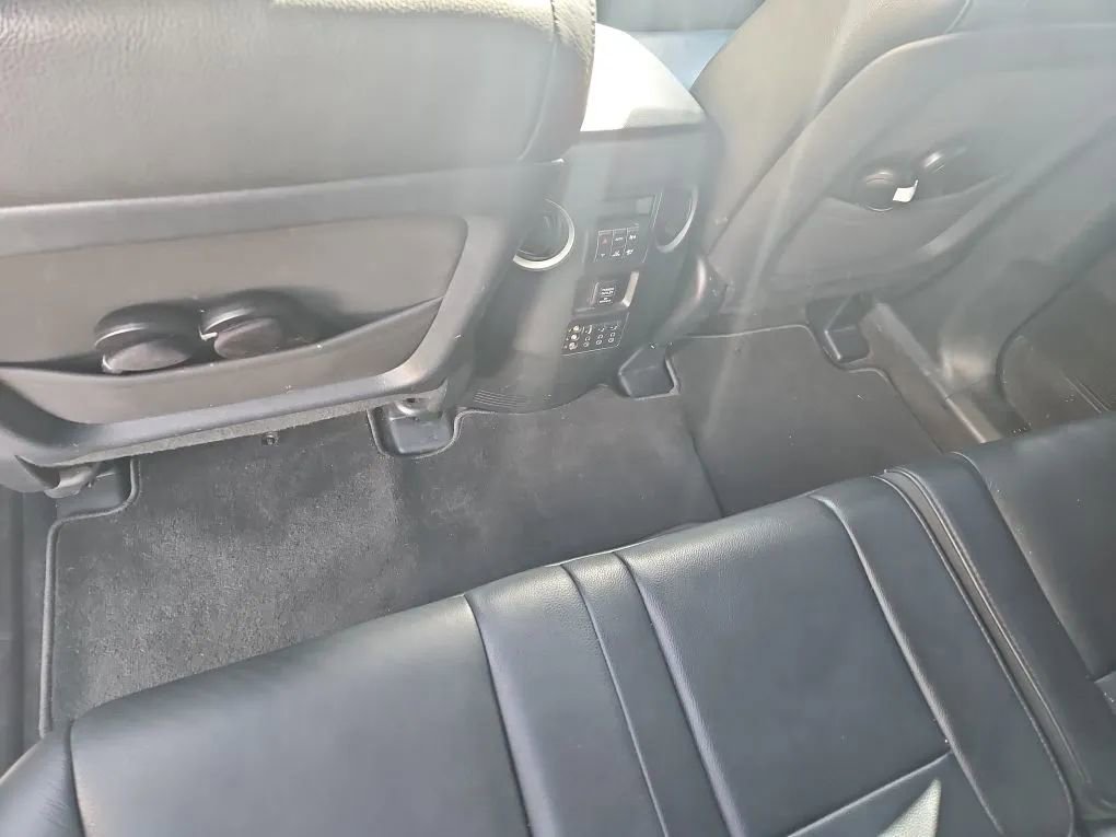 Used 2013 Honda Pilot Touring image 30