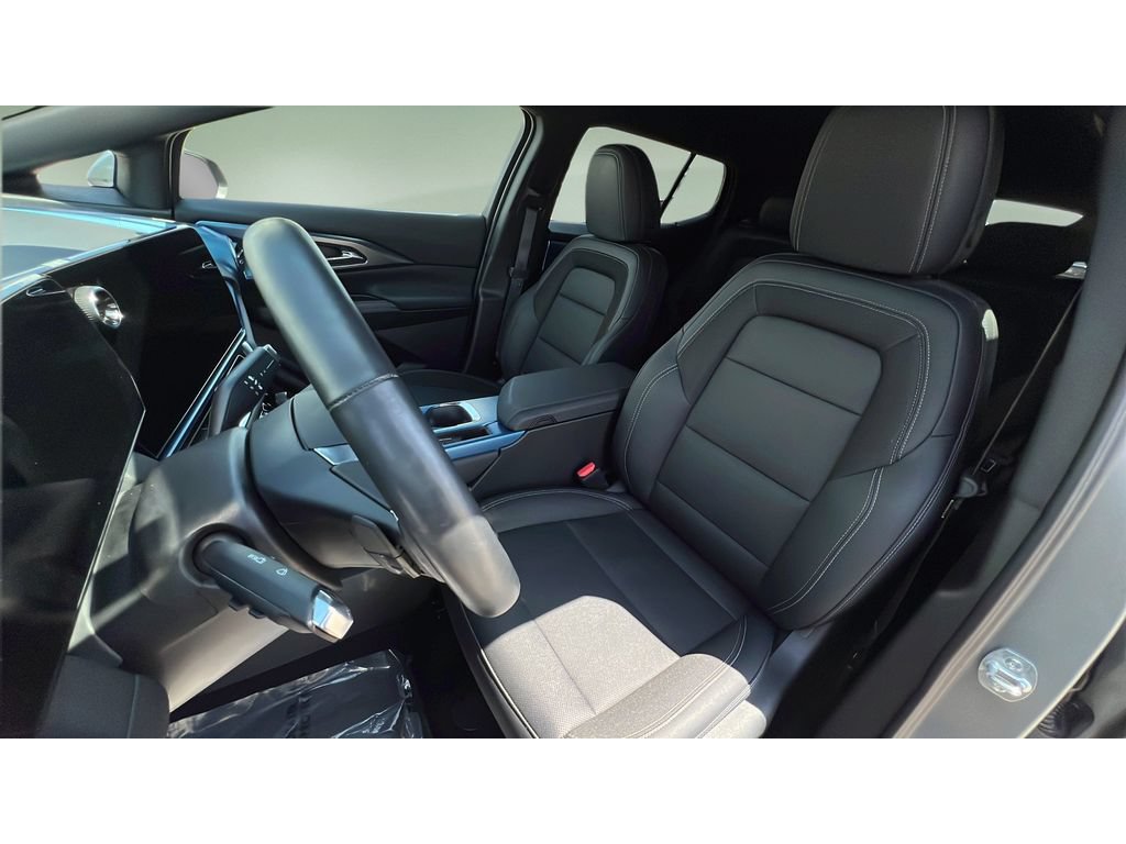 Certified 2025 Chevrolet Equinox EV LT w/ Convenience Package AWD/4WD image 24