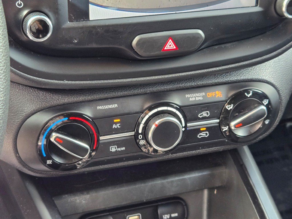 Used 2024 Kia Soul LX w/ Option Group 015 FWD image 25