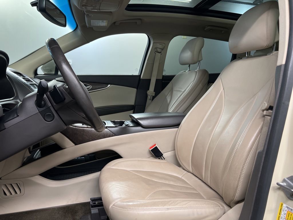 Used 2016 Lincoln MKX Reserve AWD/4WD image 27